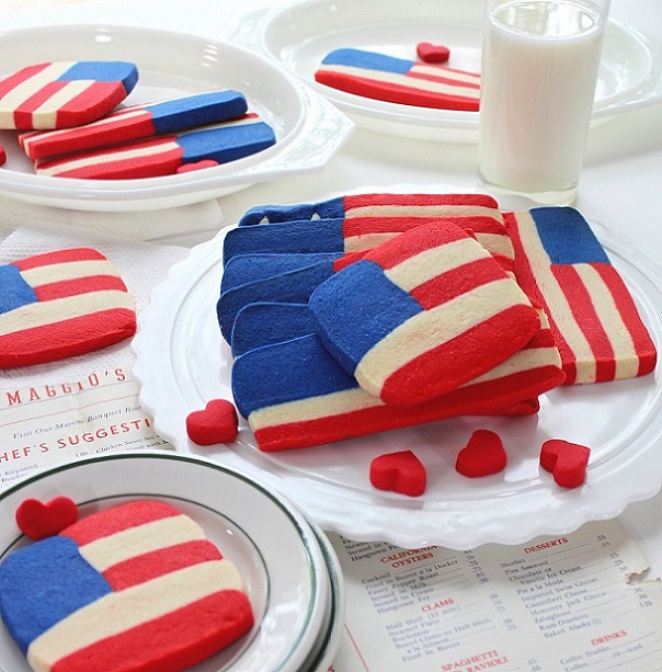 We've found 15 of the Best 4th of July Cookies.  These red, white and blue desserts will wow your guests at your Fourth of July party or summer family BBQ! These 15 yummy Patriotic Desserts are delicious 4th of July treats.  Pin these easy to make Independence Day cookies for later and follow us for more 4th of July Food Ideas. 