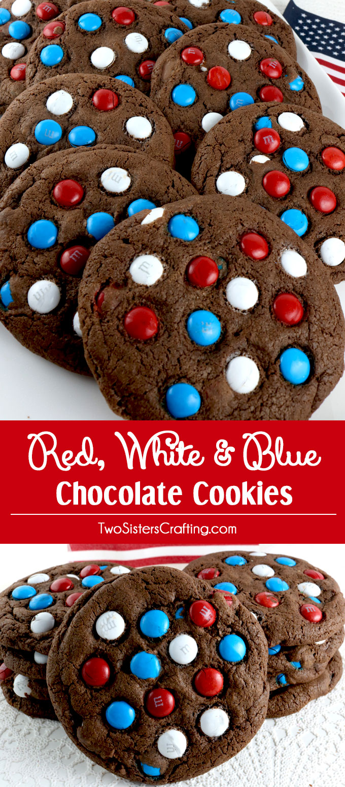 We've found 15 of the Best 4th of July Cookies.  These red, white and blue desserts will wow your guests at your Fourth of July party or summer family BBQ! These 15 yummy Patriotic Desserts are delicious 4th of July treats.  Pin these easy to make Independence Day cookies for later and follow us for more 4th of July Food Ideas. 