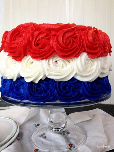 We've found 15 of the Best 4th of July Cakes. Pretty, yummy and Red White and Blue, these fun and easy Cake Recipes are perfect for your Fourth of July party or Memorial Day barbecue. These 15 Patriotic Cakes are some of the best 4th of July desserts that we could find. Pin these easy to make Independence Day Treats for later and follow us for more 4th of July Food Ideas. 